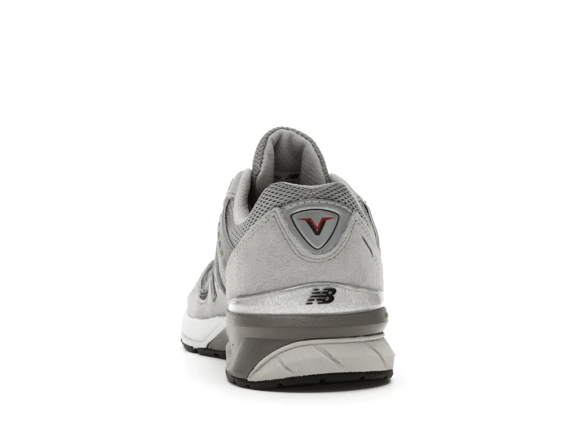Детские кроссовки Lifestyle с дышащей сеткой New Balance 990v5, Grey/Castle Rock — фото 4