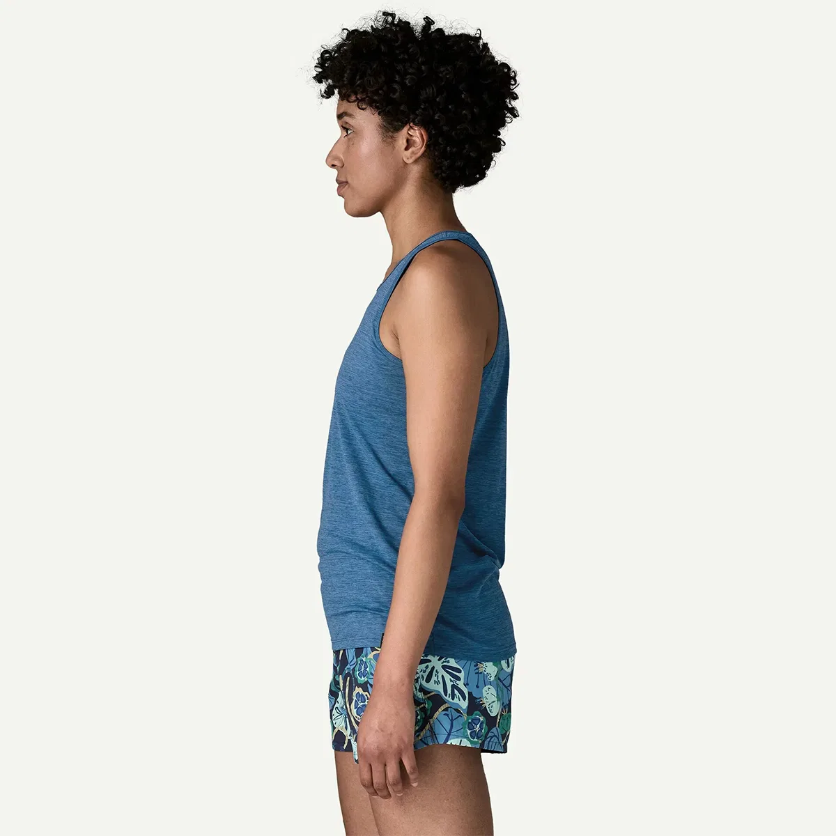Женский топ-борцовка с быстросохнущей ткани Capilene Daily Patagonia, Aquatic Blue/Light Aquatic Blue X-Dye — фото 2