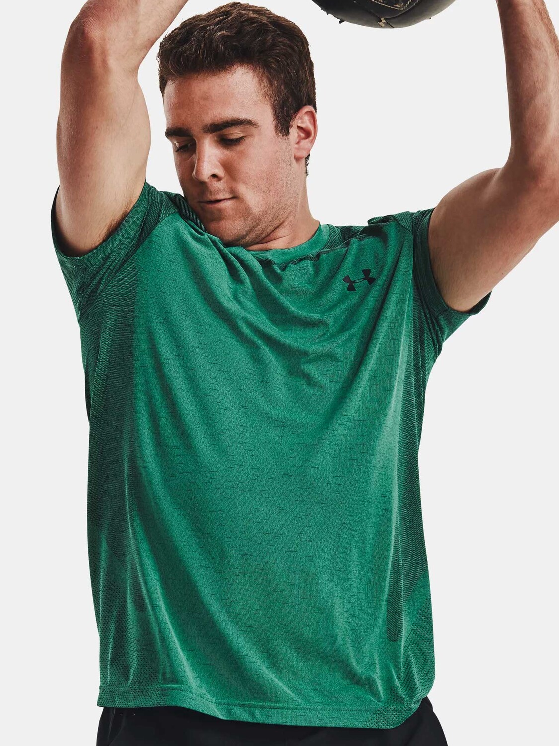

Футболка Under Armour Seamless, зеленый