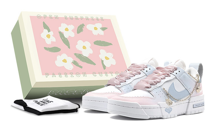 

Женская обувь для скейтбординга Nike Dunk Disrupt, Pink