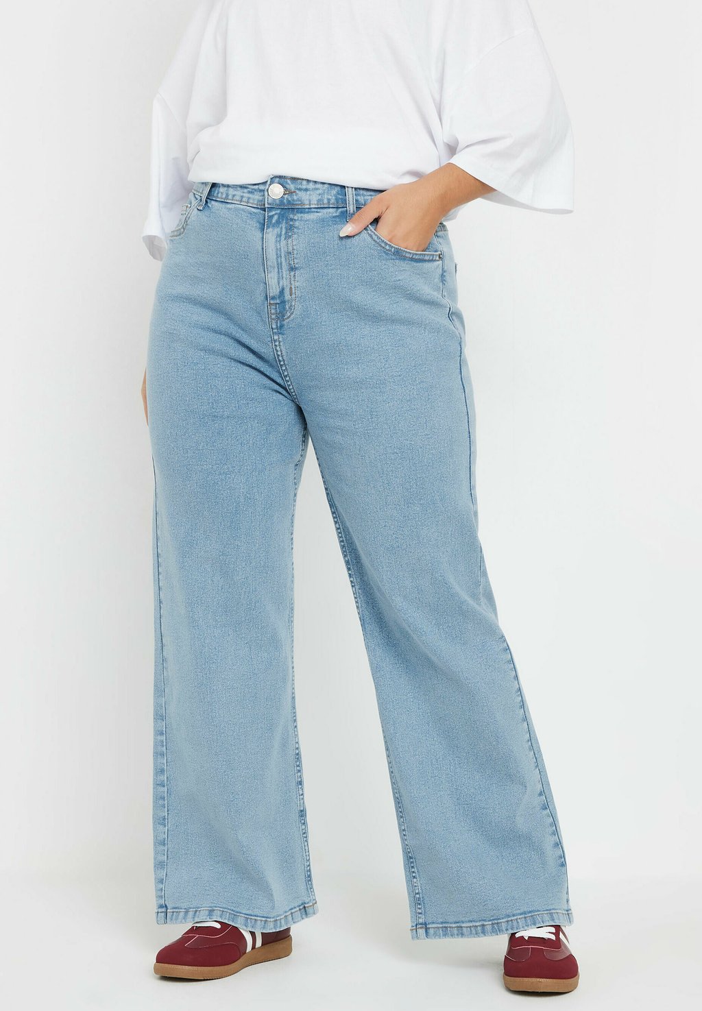 

Расклешенные джинсы Yours Clothing, светло-голубой