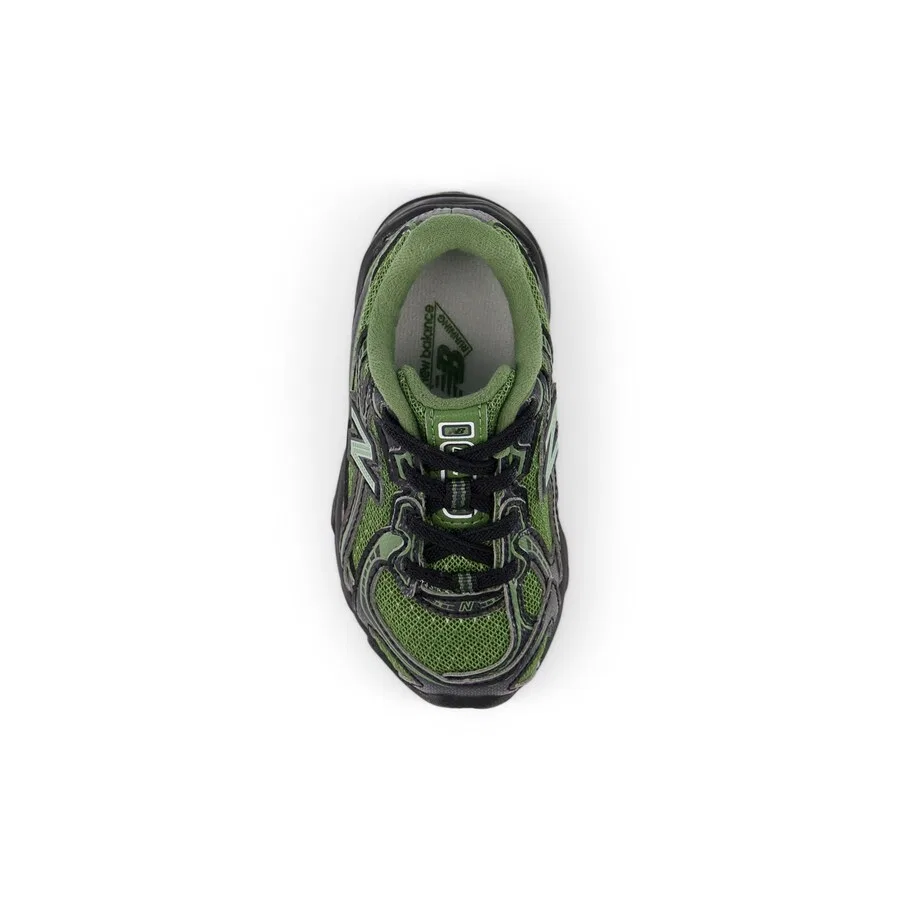 Кроссовки New Balance '740' оливкового цвета — фото 4
