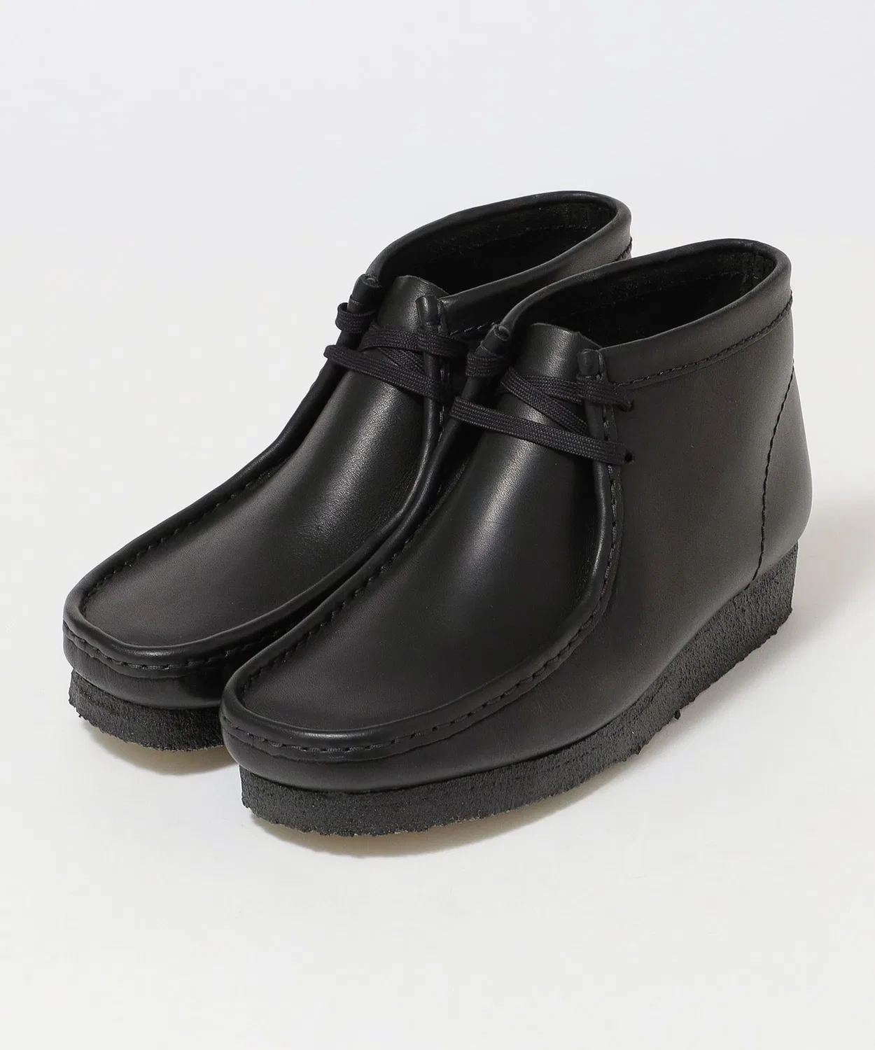 Ботинки Wallabee Boot кожаные CLARKS на шнуровке чёрные