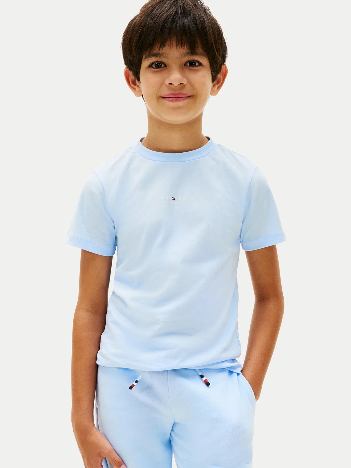 Футболка стандартного кроя для мальчика Essential Logo Tommy Hilfiger, голубой