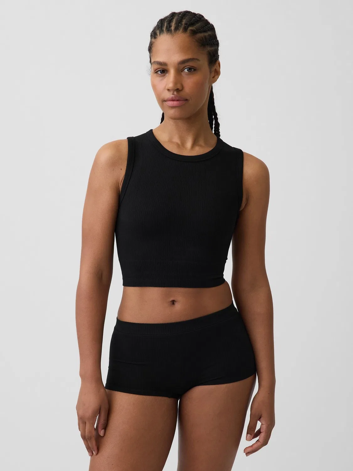 Топ-майка с ребристой вязкой Gap Black Seamless Rib Crop Tank Vest, черный — фото 2