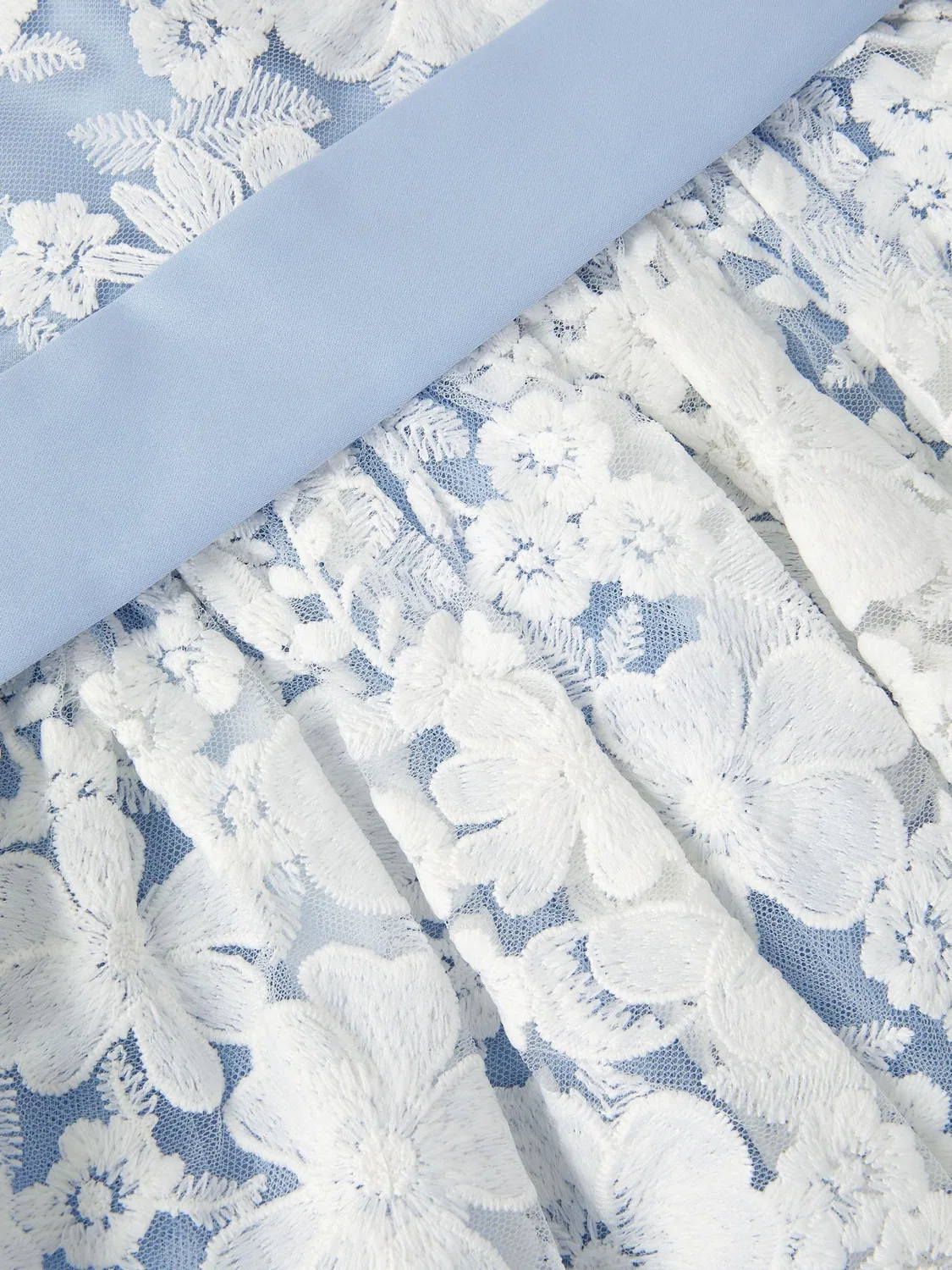 Платье с цветочной вышивкой Felicity Monsoon, Pale Blue — фото 4