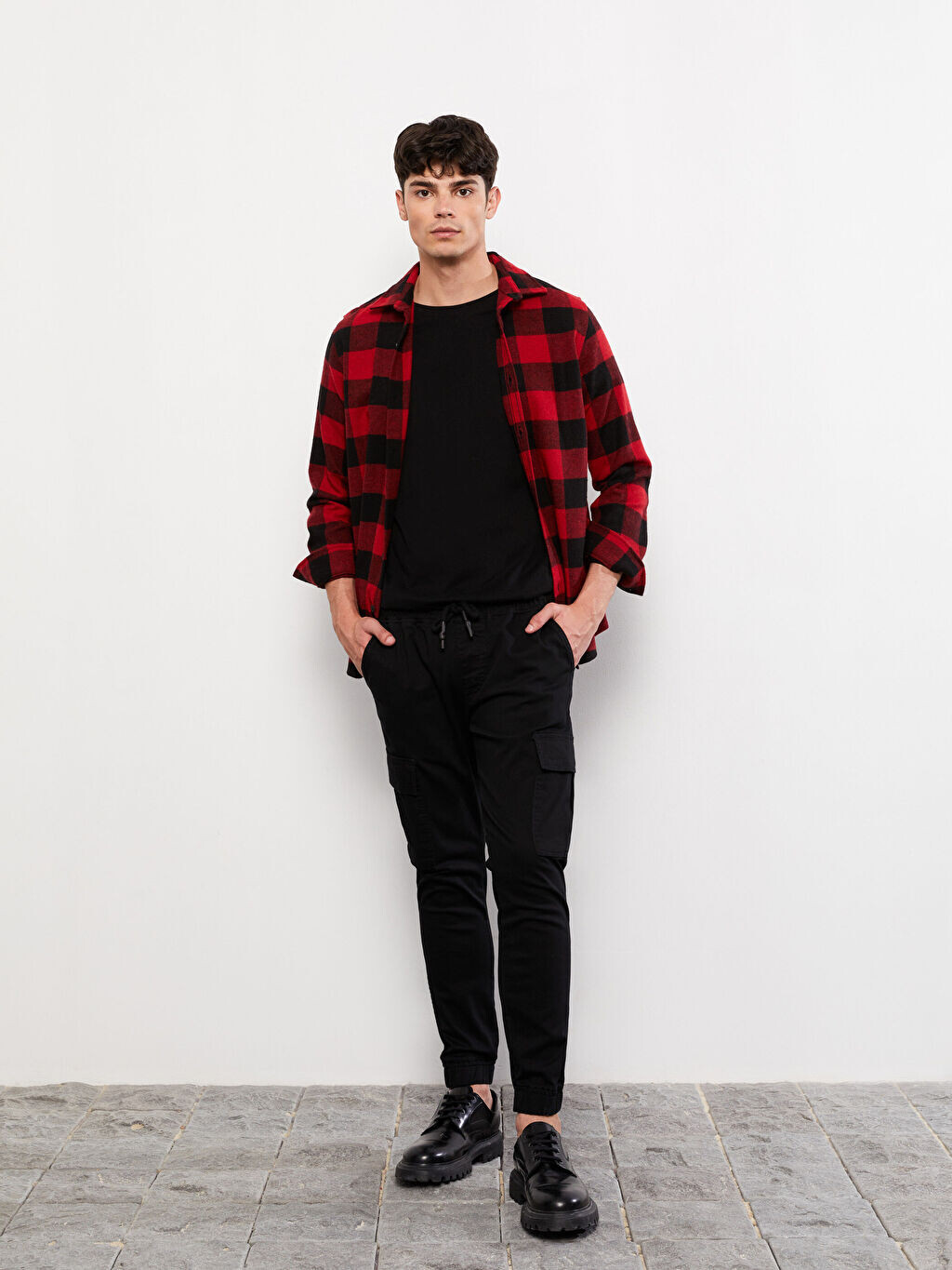 

Мужские брюки-джоггеры Slim Fit из габардина LCW Casual, Черный, Мужские брюки-джоггеры Slim Fit из габардина LCW Casual