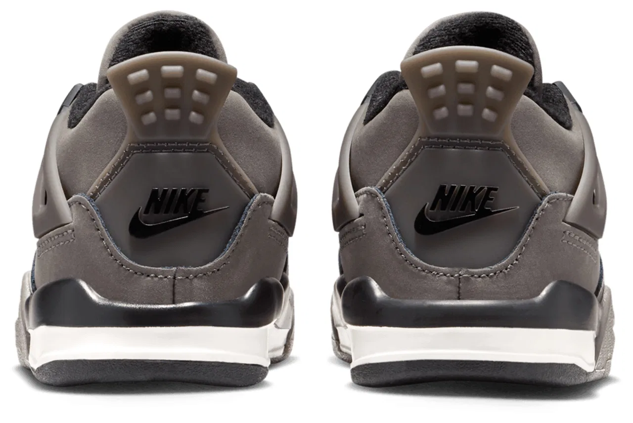 Кроссовки для мальчиков Retro 4 Remastered Jordan, цвет Moon Particle/Cave Stone/Black — фото 3