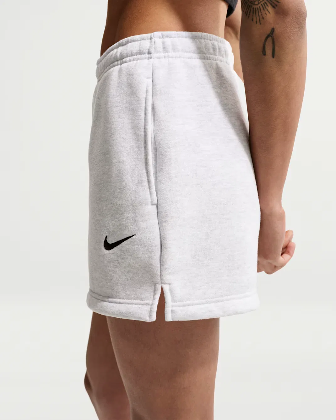Женские шорты со средней посадкой Nike Studio Fleece Medium Weight, Birch Heather/Black — фото 3