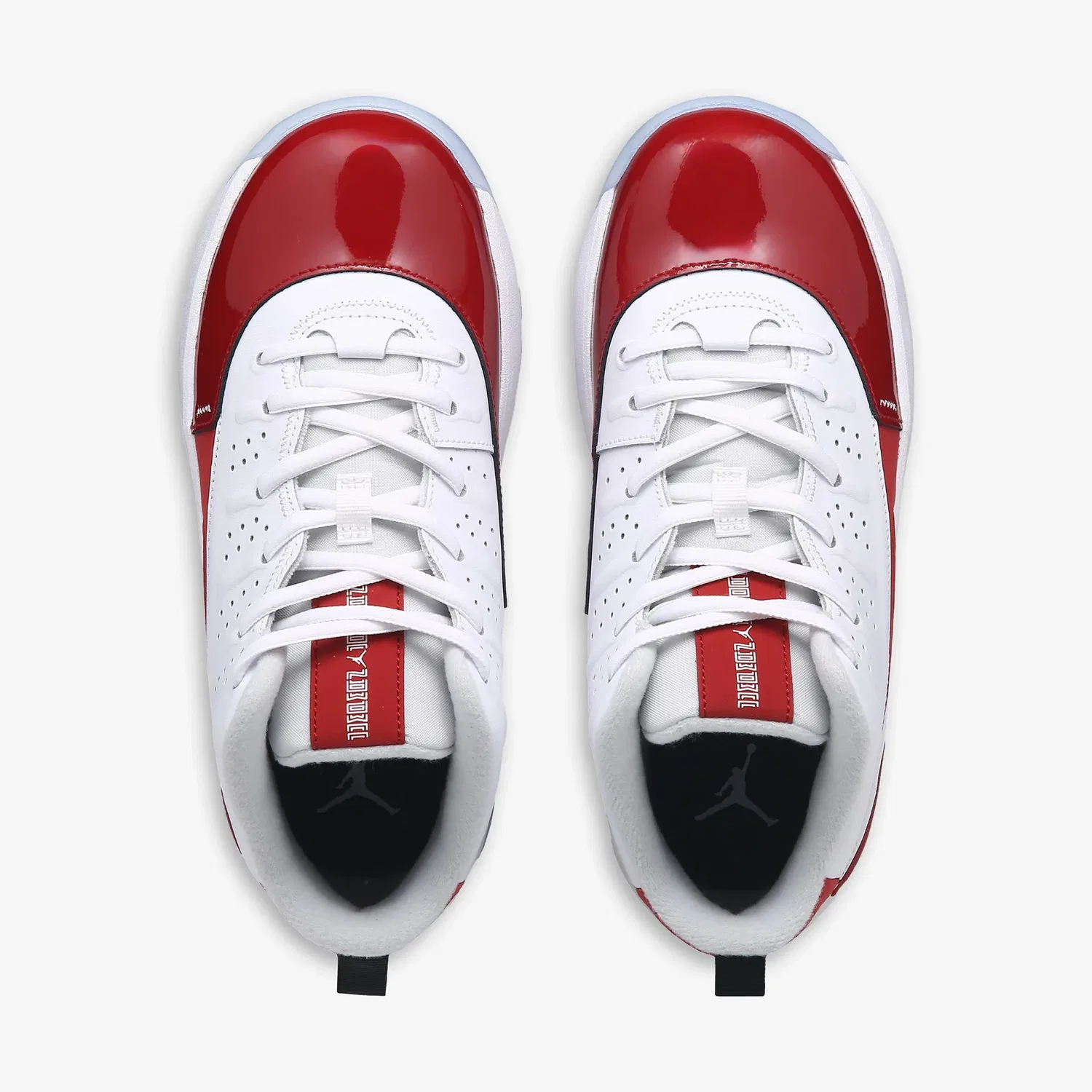 Детские кроссовки Max Aura 7 Mid Jordan, White/Red — фото 3