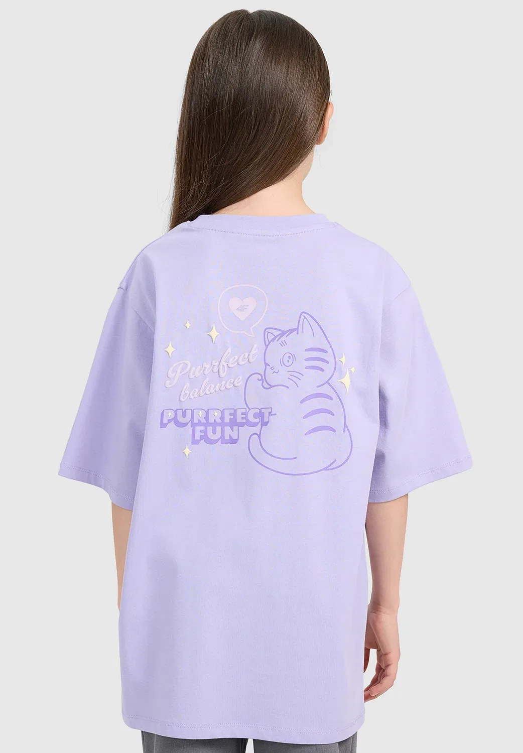 Футболка oversize z nadrukiem dziewczęcy - szary 122 (6-7 лат) - футболка с принтом 4F, Light Violet — фото 2
