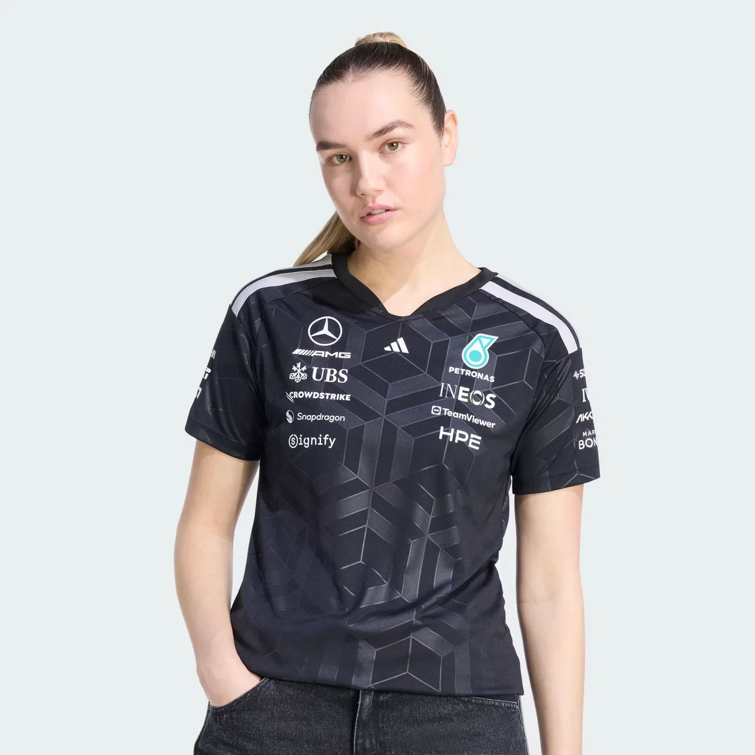 Женская футболка-джерси с вышитым логотипом Mercedes-AMG Petronas Formula 1 Team Driver Adidas Performance, черный — фото 4