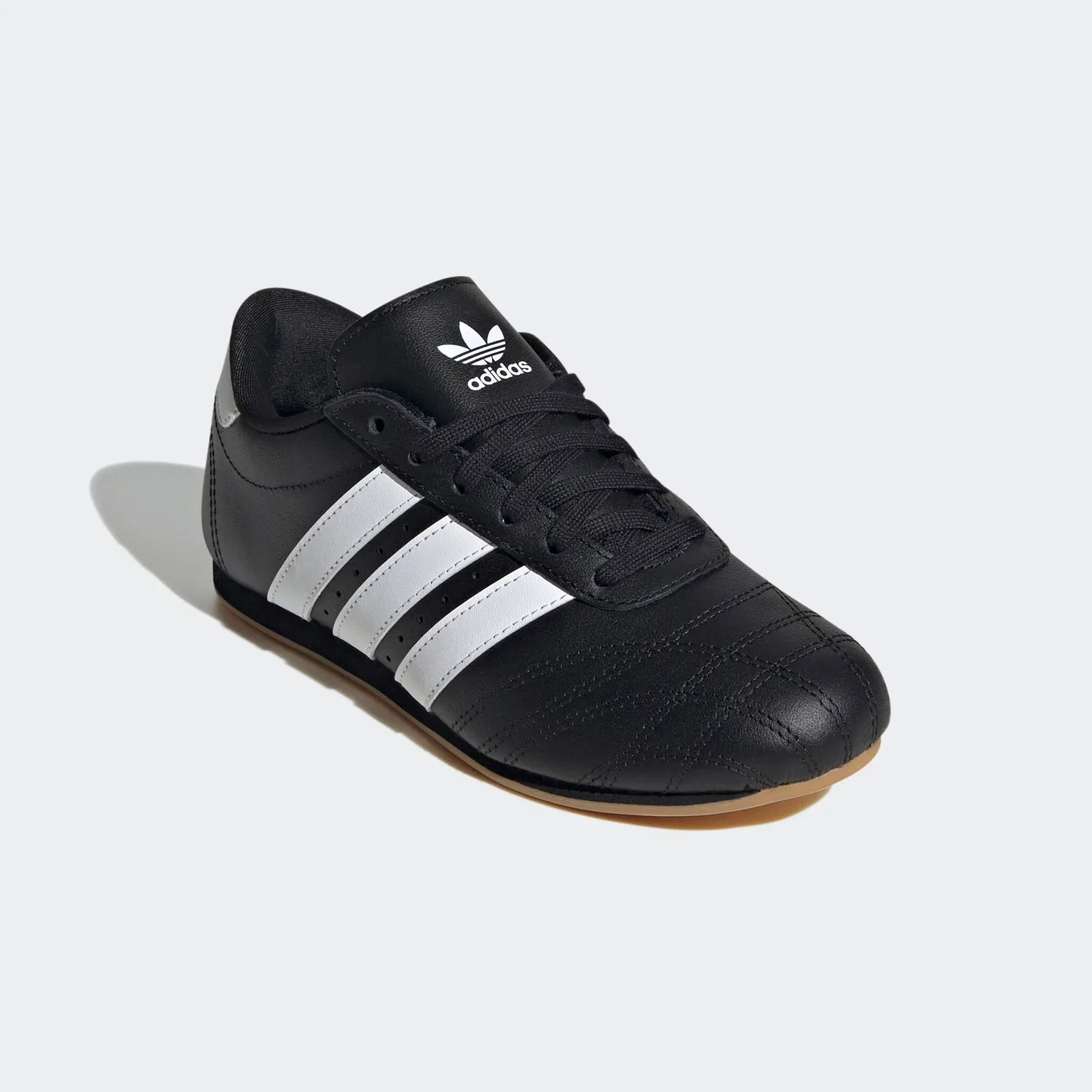 Детские кроссовки в стиле таэквондо Adidas Originals, Core Black/Cloud White/Gum 3