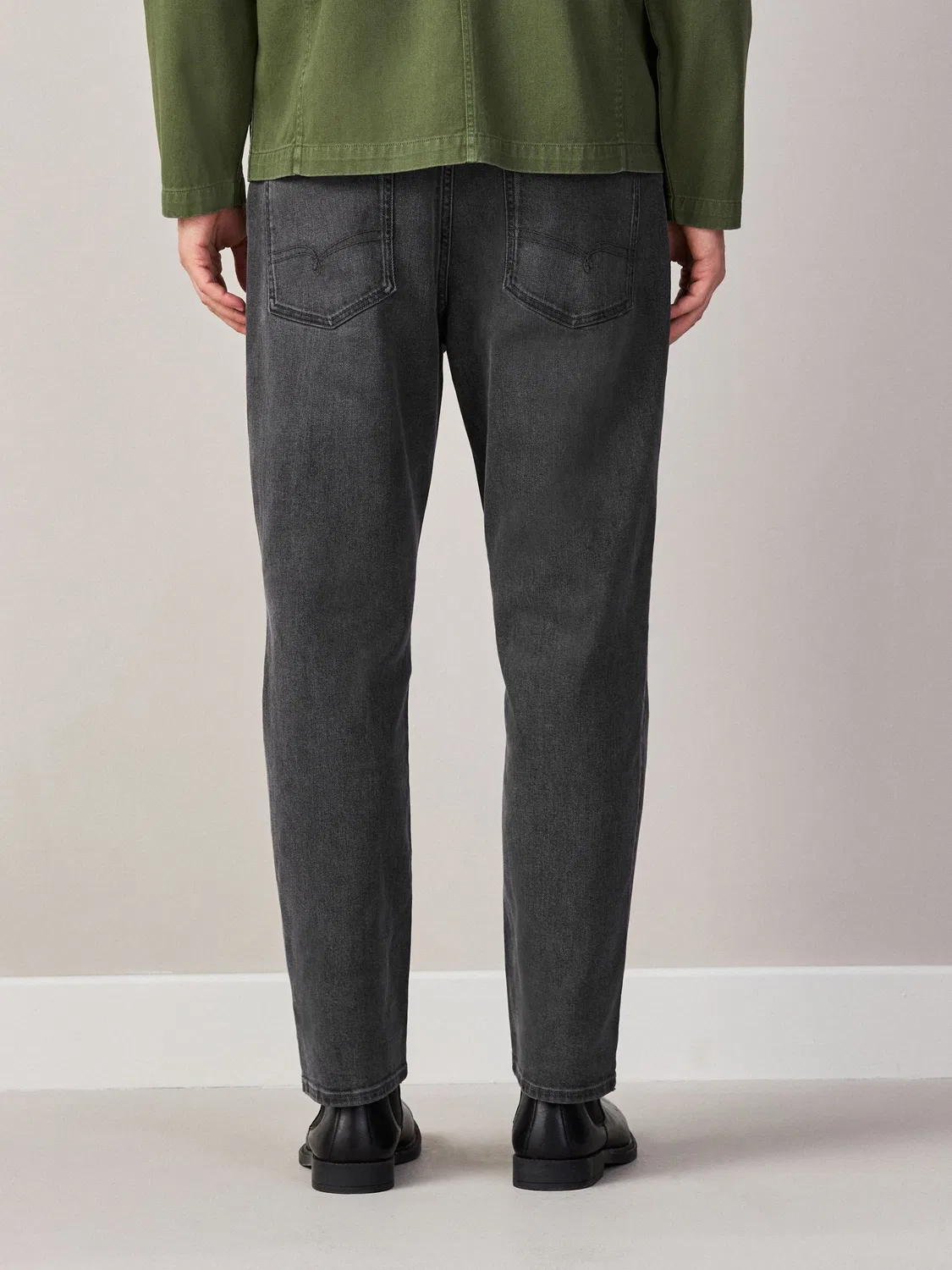 Джинсы Regular Tapered Fit Next, серый — фото 4