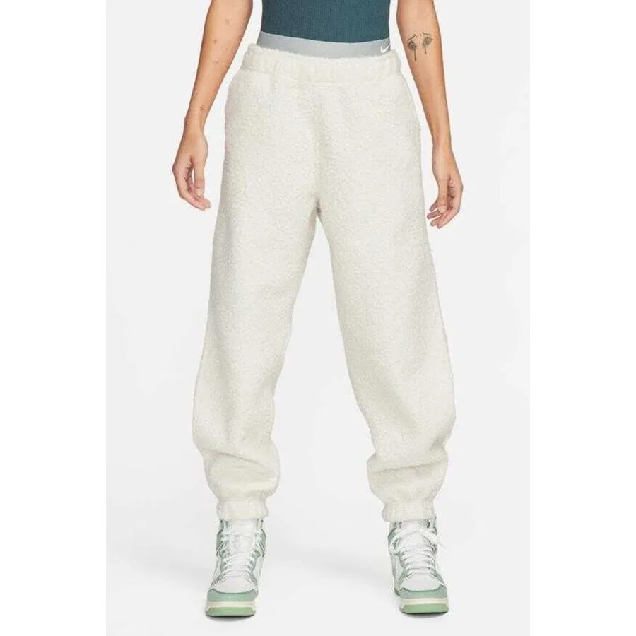 Женские джоггеры из флиса с высоким поясом Sportswear Collection Sherpa Loose Fit High Rise Jogger Nike, Серо-бежевый