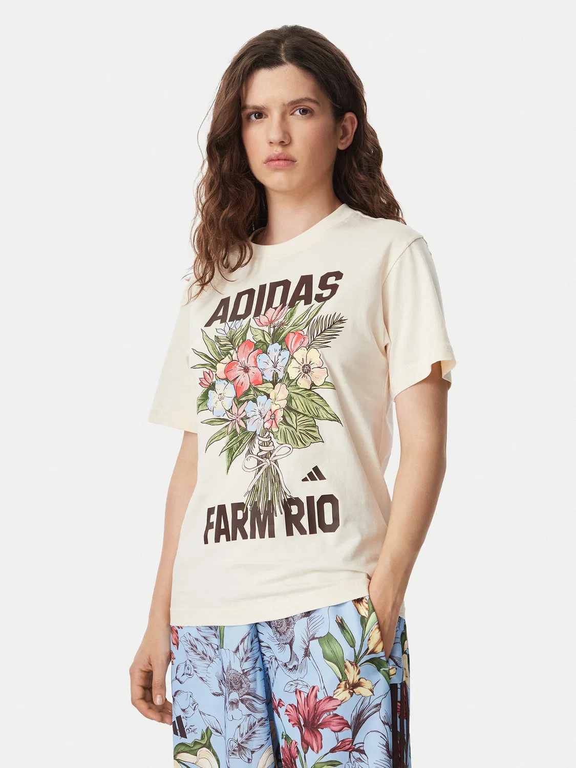 Женская футболка стандартного кроя Fram Rio Graphic Adidas, кремовый