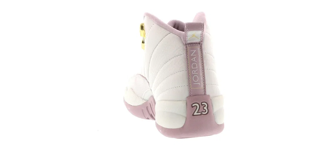 Детские кроссовки Lifestyle с принтом Jordan 12 Retro Jordan, Light Bone/Metallic Gold Star-Plum Fog — фото 4