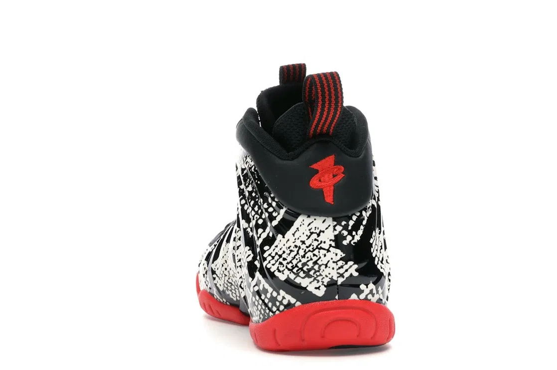 Детские кроссовки с змеиным принтом Nike Air Foamposite One, Sail/Habanero Red-Black — фото 4