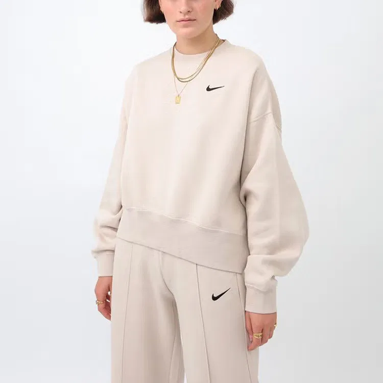 Свитшот из флиса с длинным рукавом Sportswear Essential Nike, бежевый — фото 3