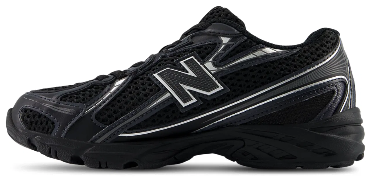 Кроссовки для мальчиков 740 New Balance, черный/серебристый — фото 2