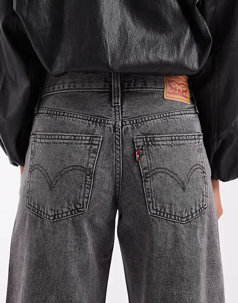 Джинсы Levi's средней ширины, выцветшего, серый — фото 4
