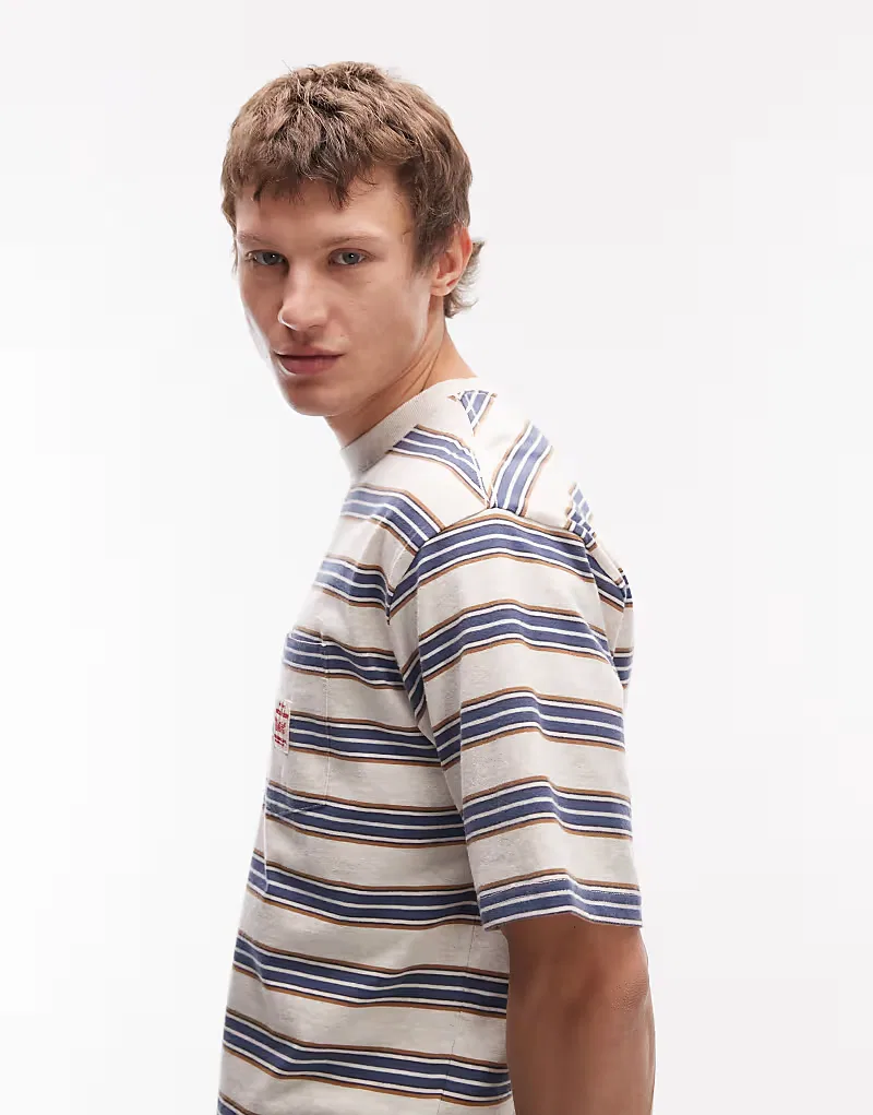 Свободная футболка Levi's Workwear с карманом и логотипом, серый в полоску — фото 4