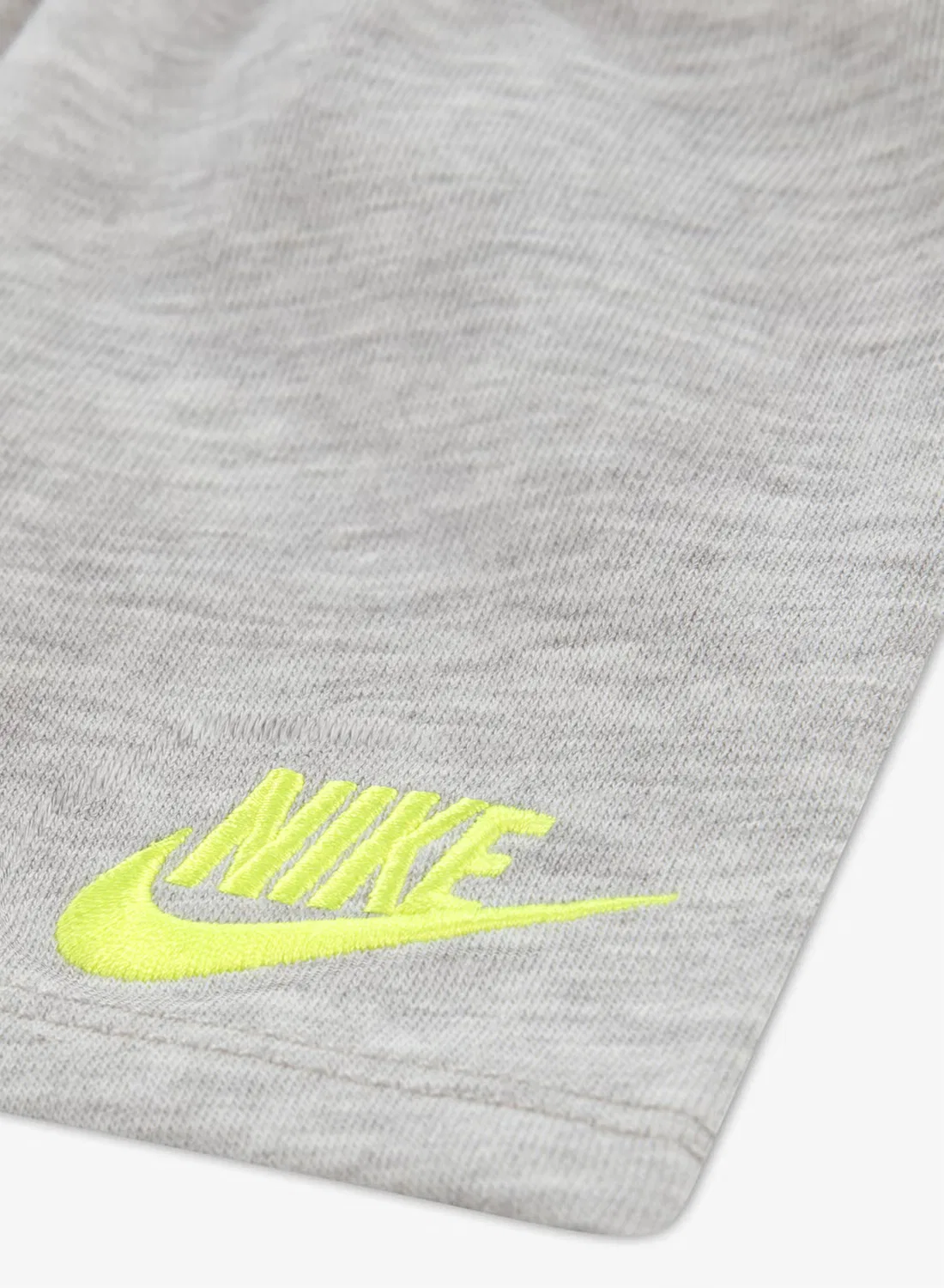 Комплект шорт с футболкой Nike, серый — фото 4