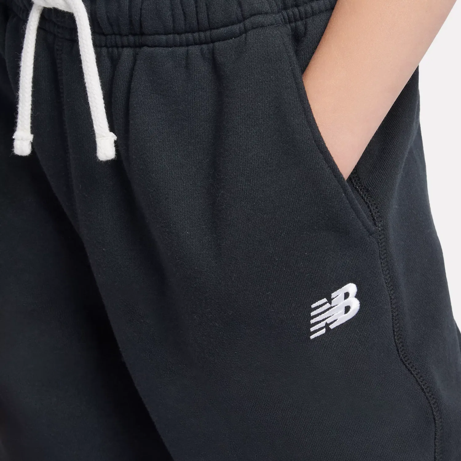 Детские джоггеры свободного кроя с вышивкой FT Small Logo New Balance, Black — фото 3