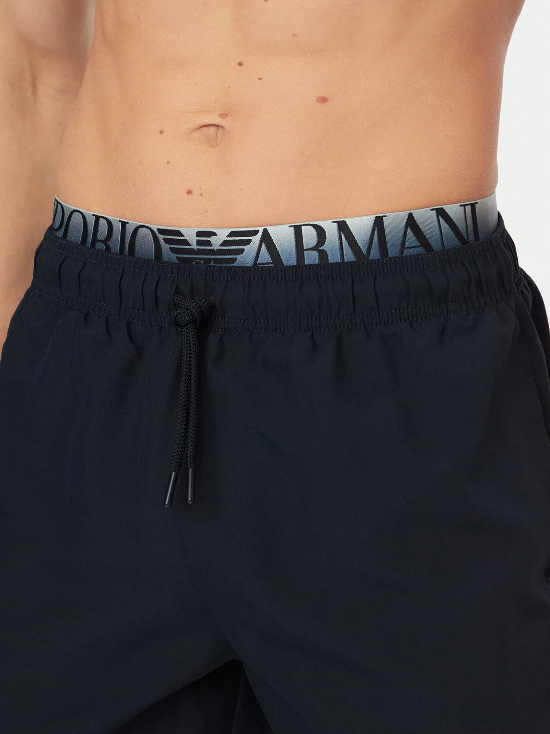 Мужские спортивные шорты стандартного кроя Emporio Armani, темно-синий — фото 4