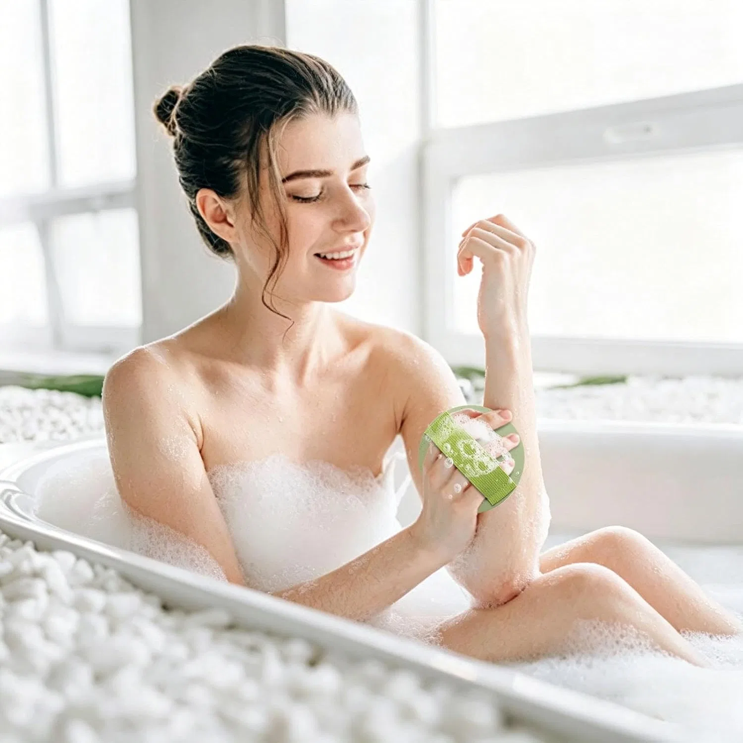 Силиконовая щетка для тела Sucritude, 2 шт, 13.5x13.5 см, Розовый и Зеленый — фото 2