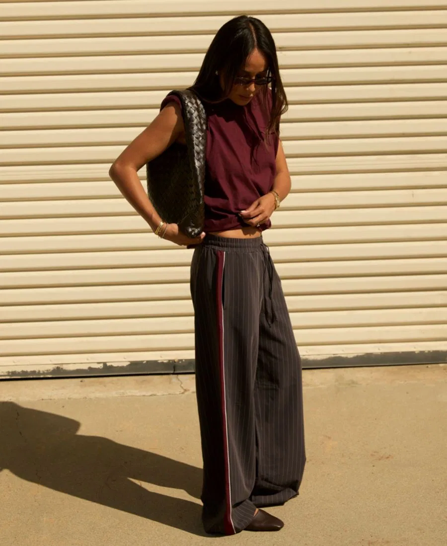 Штаны на кулиске в полоску Juniors' Striped Drawstring Pants Sincerely Jules, Black — фото 4