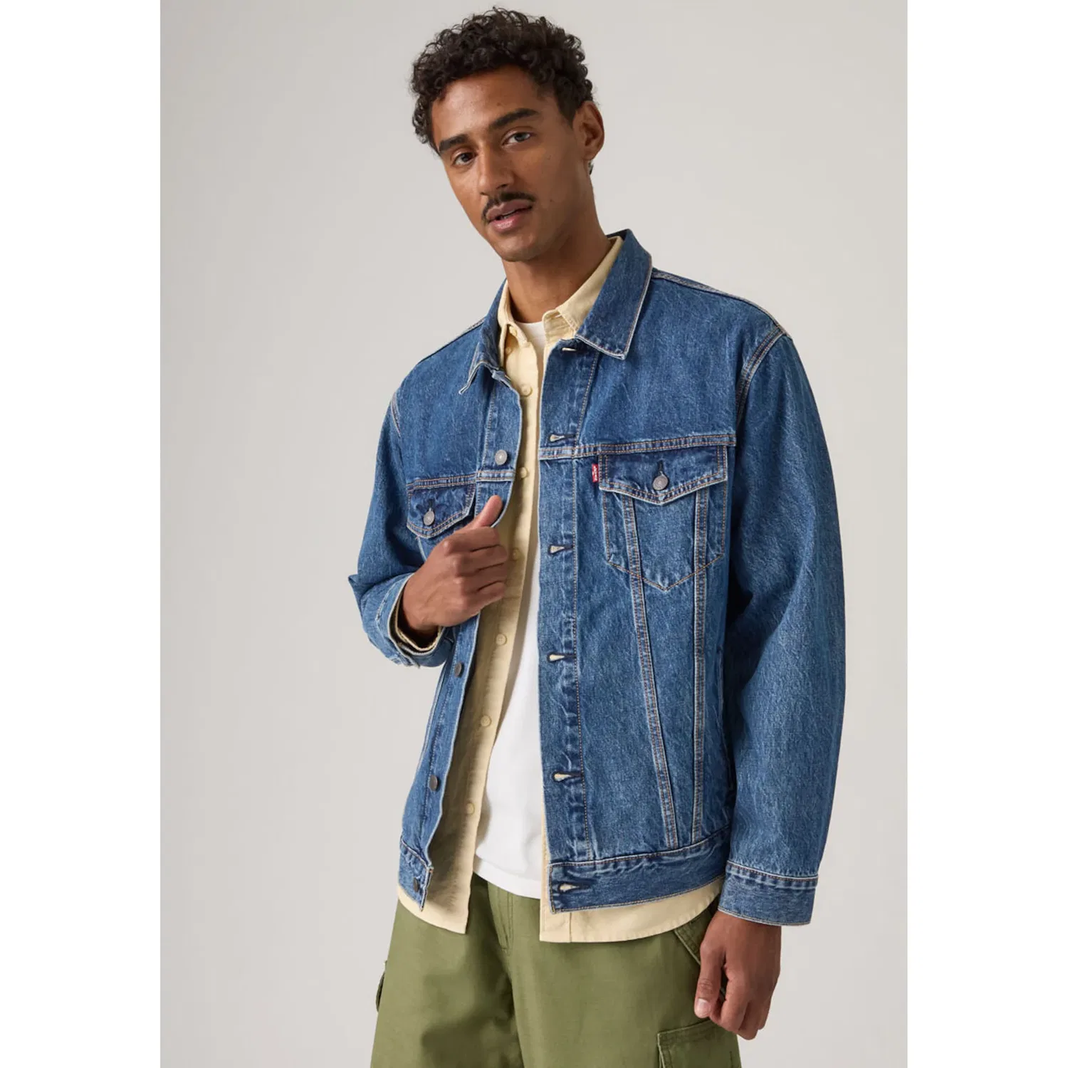 Мужская джинсовая куртка свободного кроя New Relaxed Fit Truck Levi's, Million Dollar T — фото 2