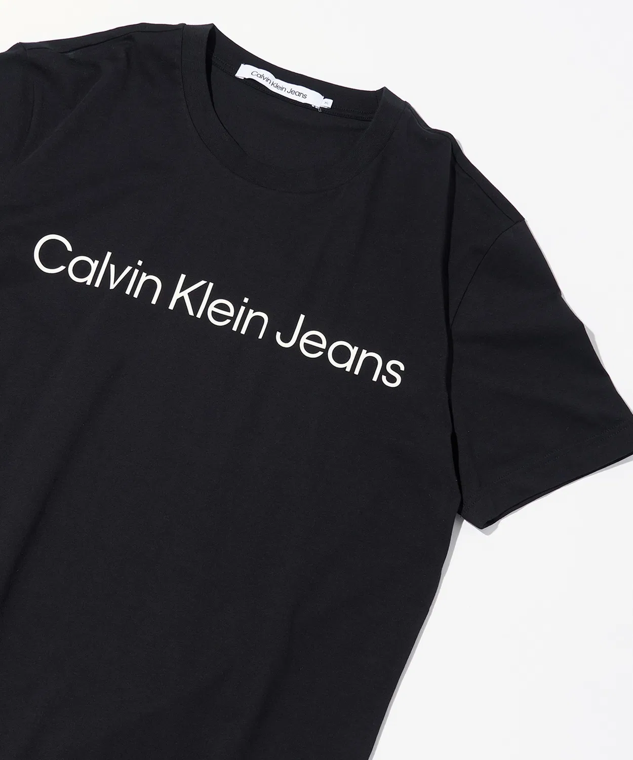 Мужская футболка с длинным рукавомCalvin Klein CORE INSTITUTIONAL LOGO SLIM TEE, Black