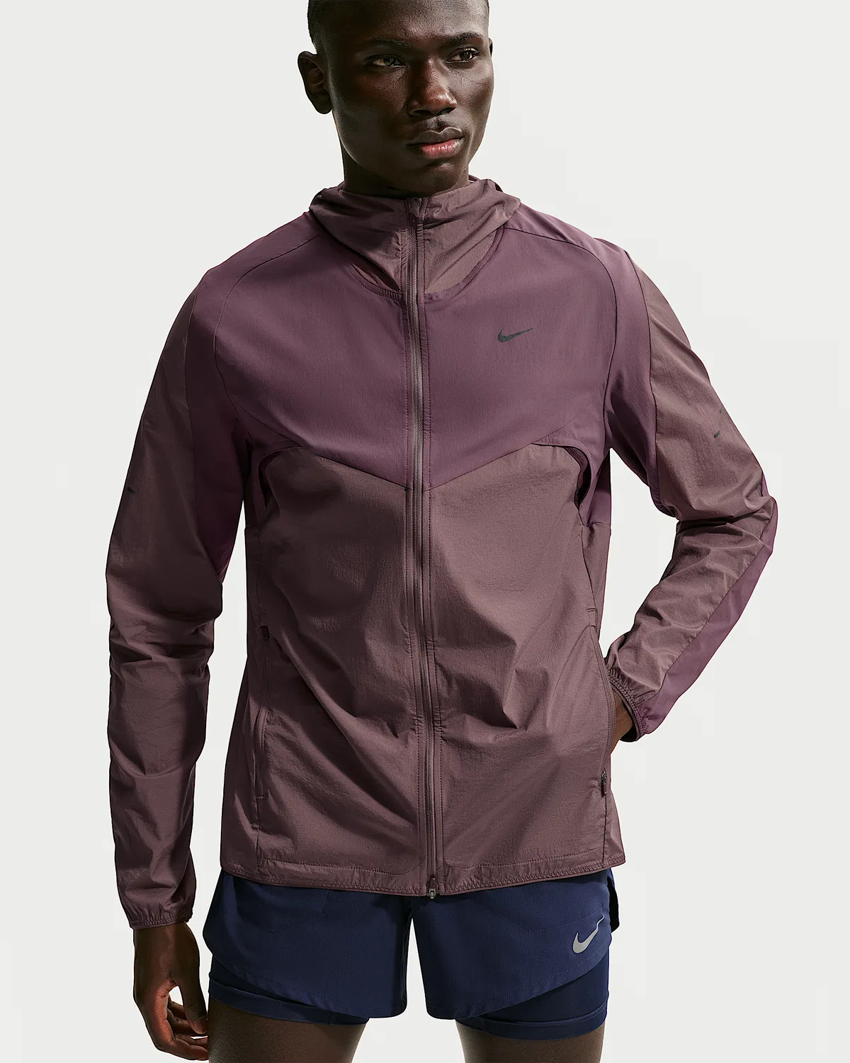 Мужская ветрозащитная куртка для бега Nike Stride Plus, Dark Wine/Tattoo/Burgundy Crush