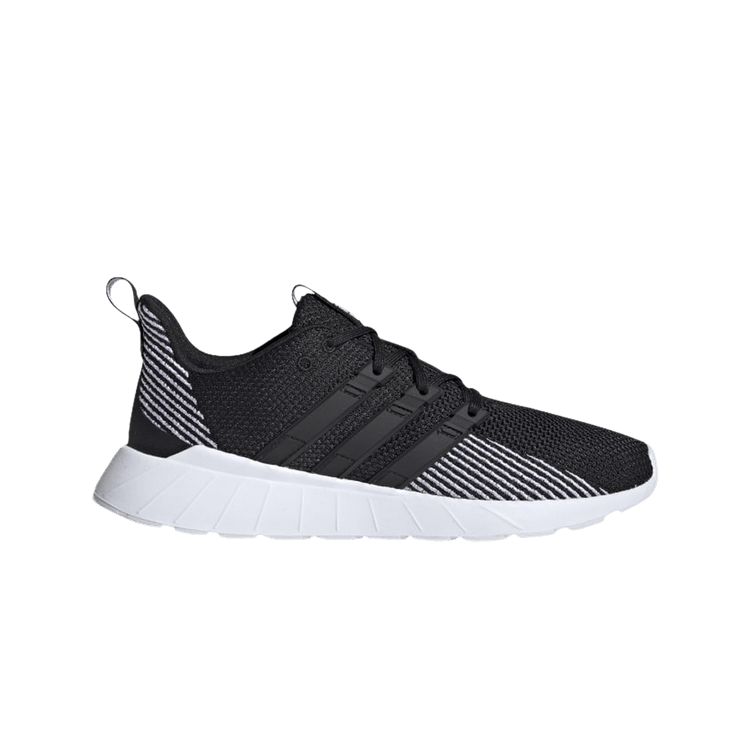

Кроссовки Questar Flow 'Core Black', черный