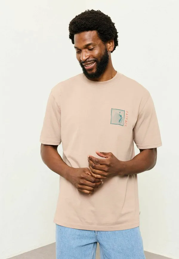 

Футболка с графическим изображением четырех колес. Fatface, Natural