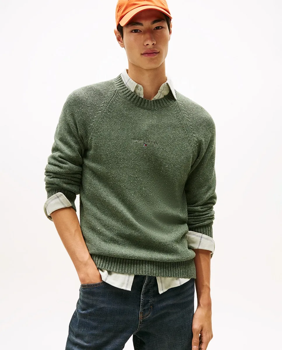 

Мужской джемпер приталенного кроя с круглым вырезом Tommy Jeans, темно-зеленый