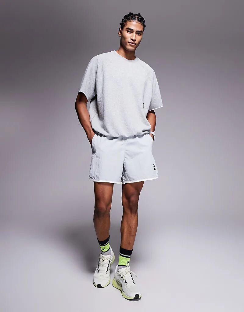 

Тканые шорты Nike Training Heritage Dri-FIT длиной 5 дюймов серого цвета