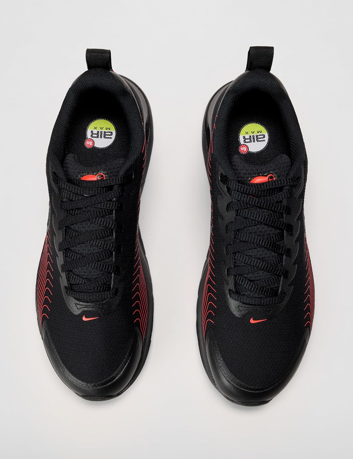 Мужские кроссовки Nike Air Max Nuaxis, черный/алый — фото 4