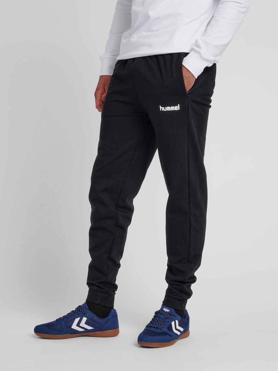 

Брюки Hummel Jogginghose Basic Stretch Sweat Pants HMLGO, черный