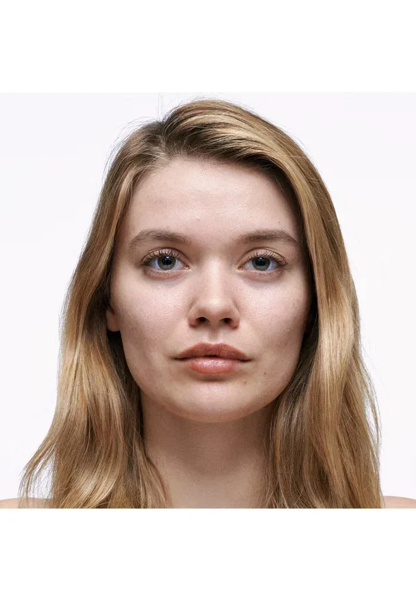 Консилер 36-hour long-wearing, full coverage Studio fix 36hr smooth angles concealer Mac nc15 7 мл, цвет nc15 — фото 3