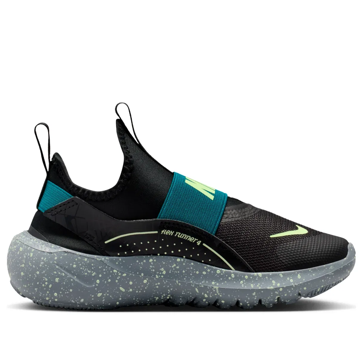 Детские кроссовки Flex Runner 4 SE 'Black Volt Bright Spruce' Nike, Black / Very Light Fluorescent Yellow / Bright Spruce Green / Cool Gray — фото 2