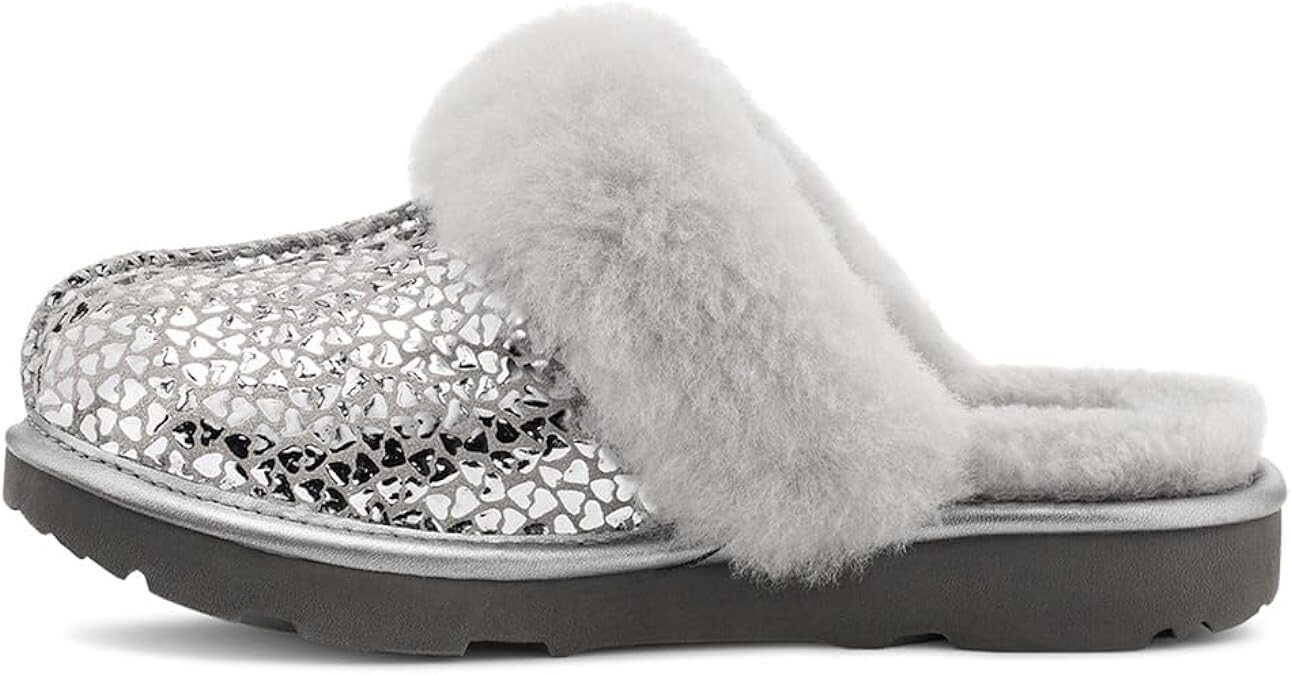 

Детские тапочки UGG унисекс K Cozy Ii Gel Hearts, серебряный