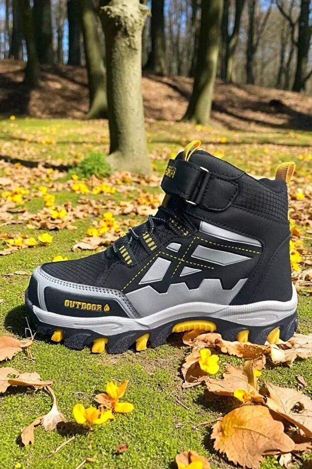 Детские ботинки для мальчиков с принтом Trekking Altuntaş, Black Yellow 1515 — фото 2