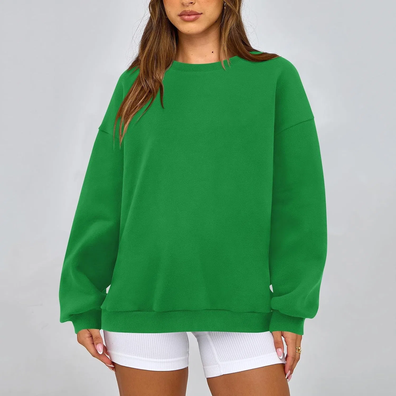 Женский свитшот с начёсом, модель Fleece Lined Crewneck, зелёный — фото 2