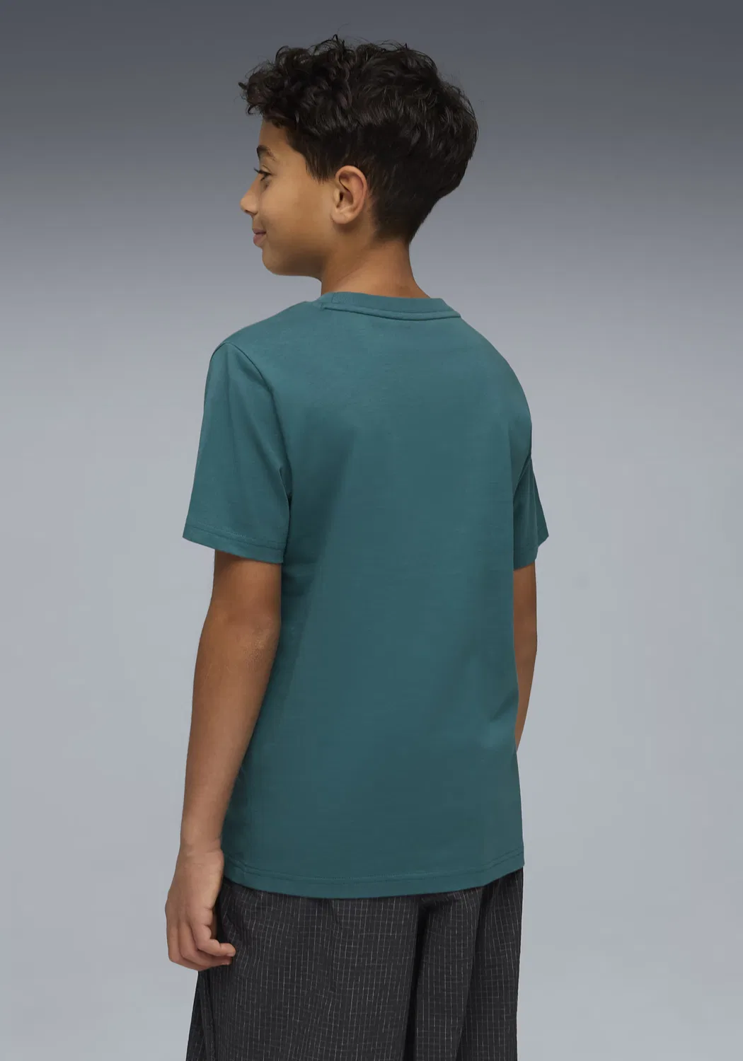 Футболка Puma Performance Shirt Ess No. 1 цвета Petrol — фото 4