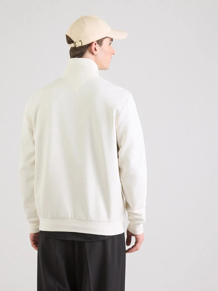Толстовка TOMMY HILFIGER 'ESSENTIAL INTECHNO' белого цвета — фото 4