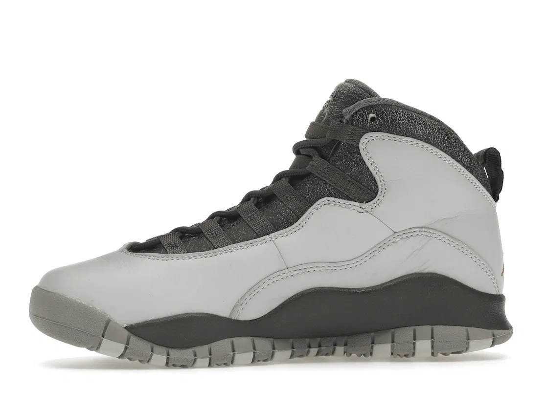Детские кроссовки Lifestyle Jordan 10 Retro Jordan, Pure Platinum/Dark Grey/Cool Grey/Metallic Gold — фото 3