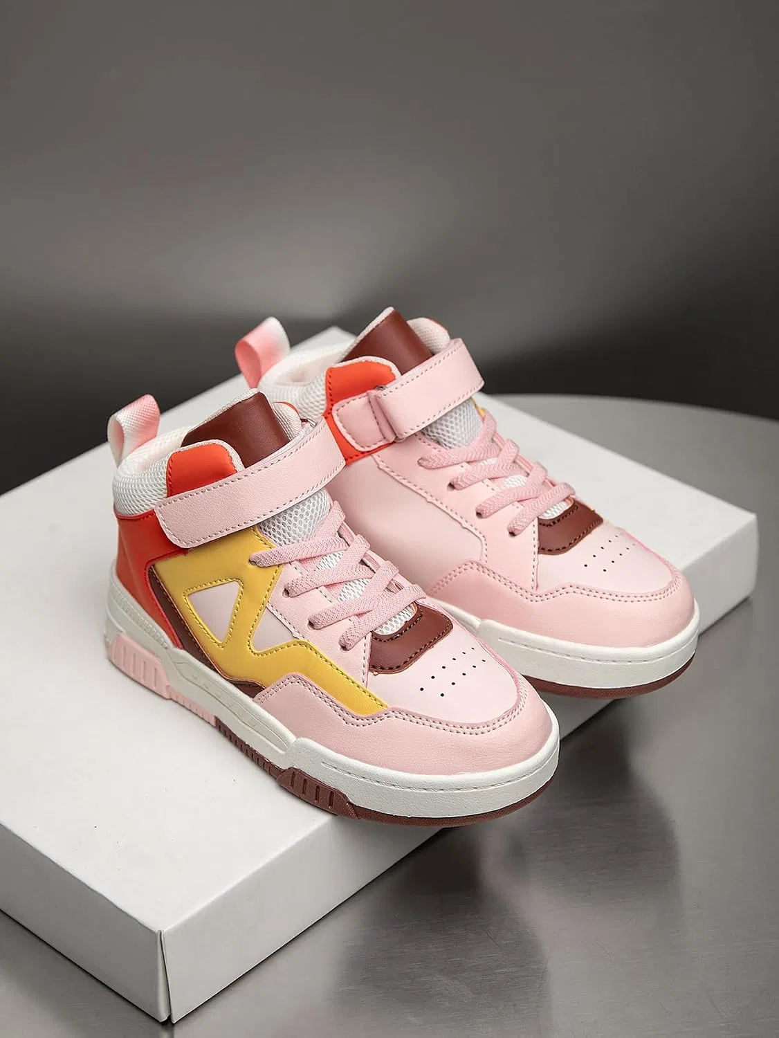 Детские кроссовки с кожаным верхом Retro Street Style JTTIO, Pink — фото 4