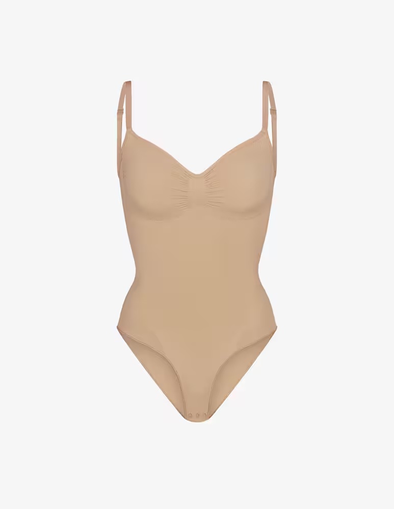 

Бесшовное боди с рельефным узором SKIMS, цвет Clay